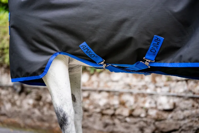 MTIGeWPd_3.webp Outlet HORSEWARE ® Ireland Amigo® Ripstop 900D Standard Neck Pony Turnout Sheet Black/Classic Blue