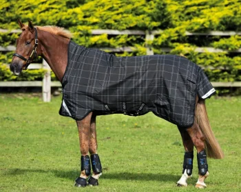 Sale HORSEWARE ® Ireland Rhino® Wug Lite Turnout - 100 grams