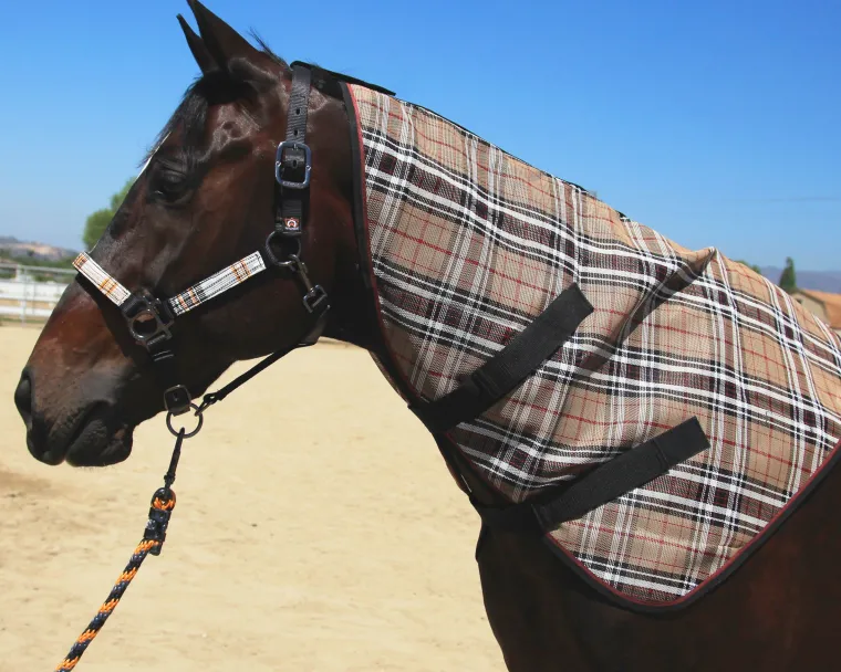 VOQMJXxS_3.webp Outlet KENSINGTON ™ Textilene® Neck Cover