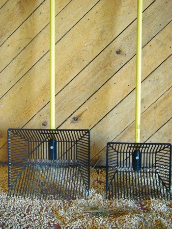 Hot A-PLUS EQUINE Fine Tines™ Fork