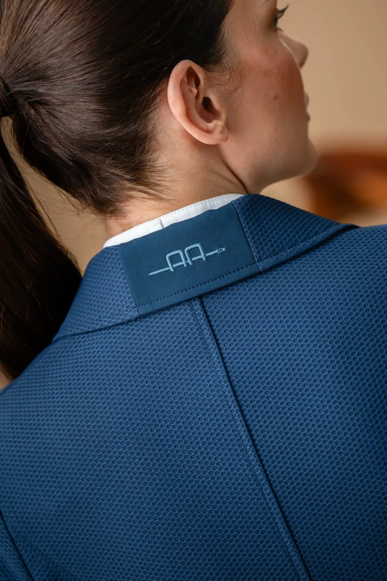 aa-platinum-bonded-motionlite-MYVwpvUl-2.webp Online HORSEWARE AA® Platinum Bonded Motionlite Show Jacket