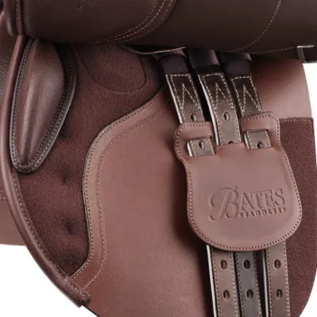 Hot SADDLERY BRANDS INTL Bates Caprilli Close Contact+ Forward Flap With Luxe Leather Saddle Brown
