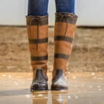 ds-chevron-h2o-boots-CGfwGlaT-0.webp