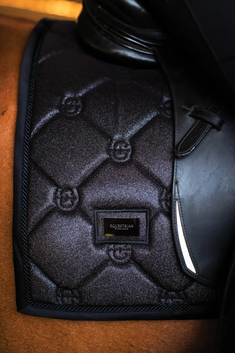 equestrian-stockholm-glimmer-d-qIZyUkch-3.webp Online EQUESTRIAN STOCKHOLM Glimmer Dressage Saddle Pad