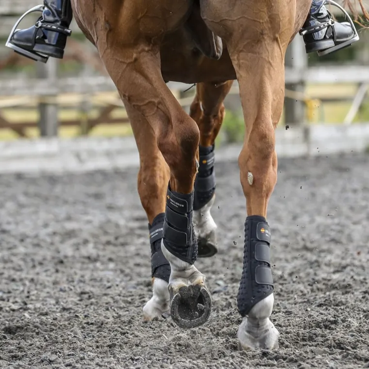 equilibrium-stretch-flex-flat-ZUKOCdyB-4.webp Clearance WORLD EQUSTRN BRNDS Equilibrium Stretch & Flex Flatwork Wraps