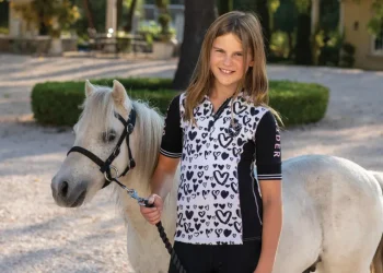 Best GOODE RIDER ™ Girls’ Elite Polo Shirt Black Hearts