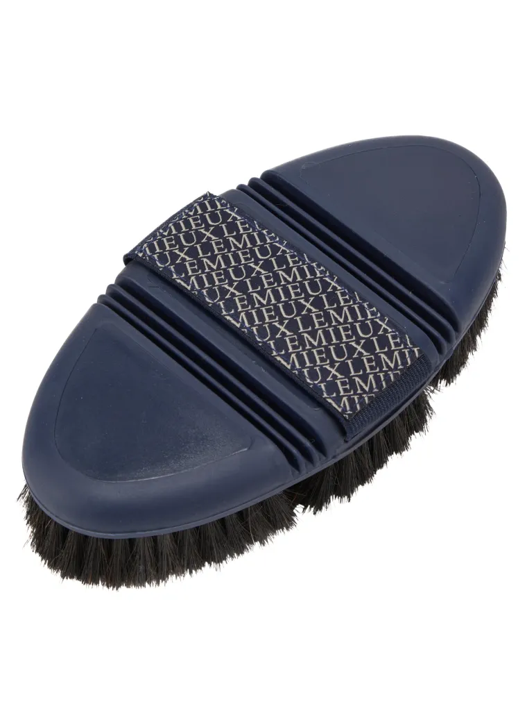 kXQLnlbQ_1.webp Best HORSE HEALTH TRADE LeMieux® Flexi Horse Hair Body Brush