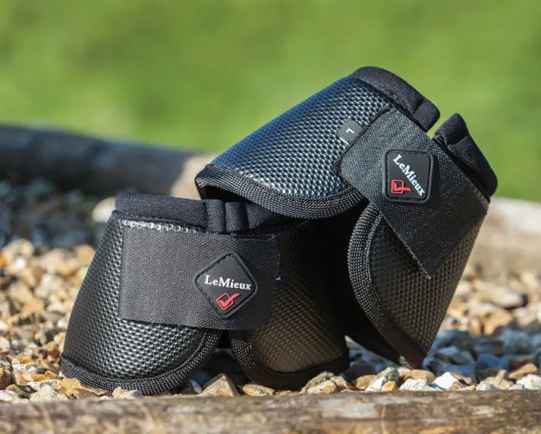 lemieux-ballistic-overreach-bo-ssSqmbNg-2.webp Outlet HORSE HEALTH TRADE LeMieux® Ballistic Overreach Boots Black