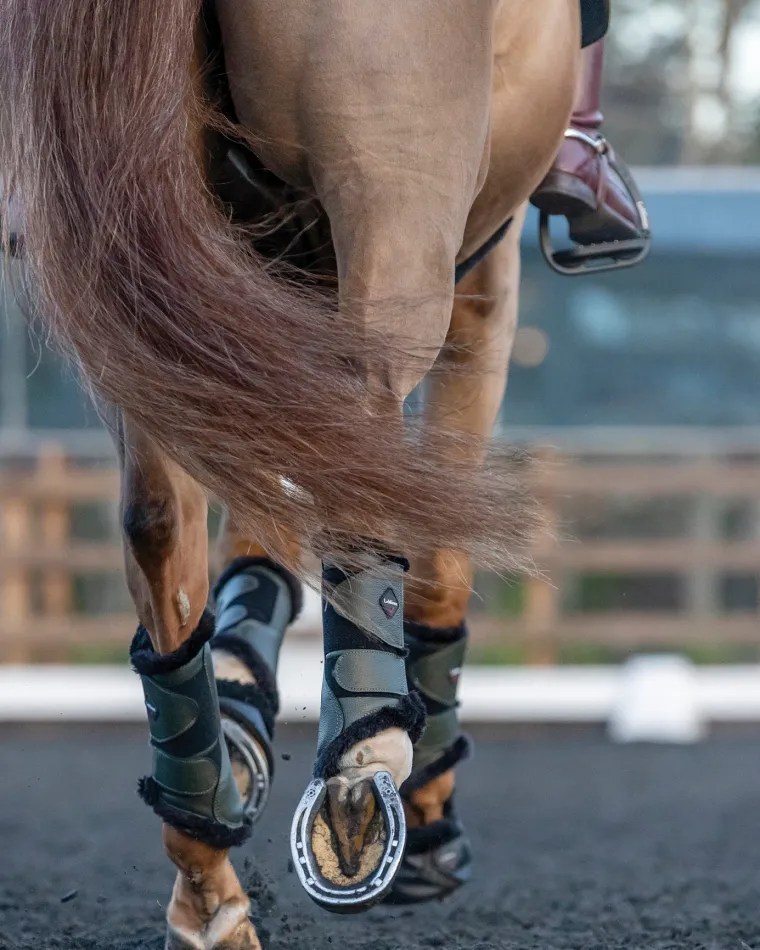 lemieux-fleece-lined-brushing-VpEWfSGb-9.webp Discount HORSE HEALTH TRADE LeMieux® Fleece-Lined Brushing Boots