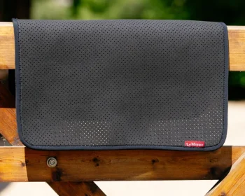 Clearance HORSE HEALTH TRADE LeMieux® Square Non-Slip Half Pad Black