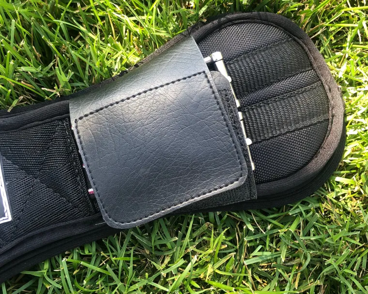 majyk-equipe-ergonomics-spur-s-exBzMhCU-2.webp Online MAJYK EQUIPE ® Ergonomics Spur Saver Dressage Girth Black