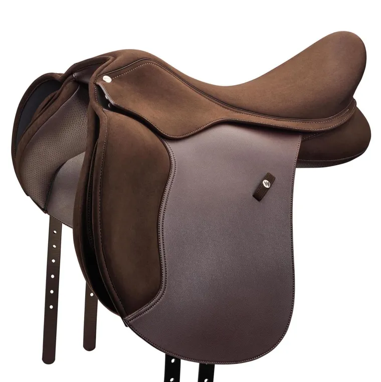 wintec-2000-wide-all-purpose-s-PMDOBtSm-5.webp Clearance SADDLERY BRANDS INTL Wintec 2000 WIDE All-Purpose Saddle With HART